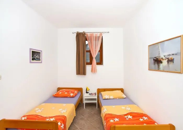 Apartment Center Marija *